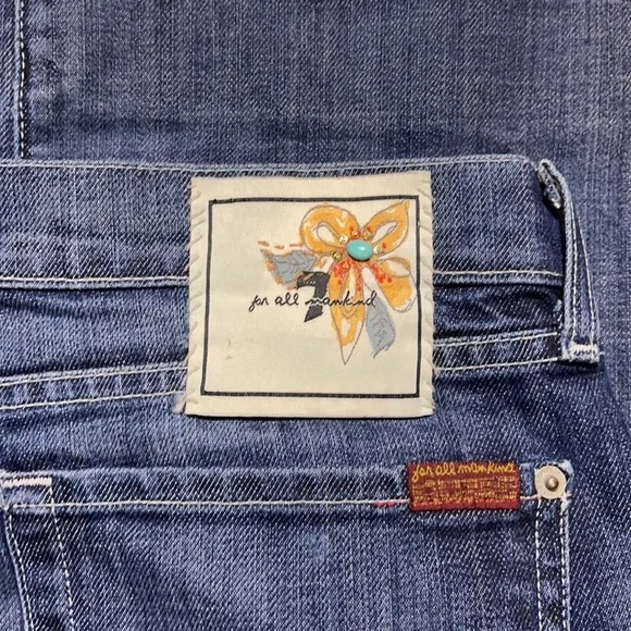 7 For All Mankind 7Fam Low Rise Boot Cut Medium Wash Blue Jeans Size 32 - Picture 14 of 16